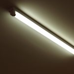 Vymeňte svoje staré svietidlá za LED trubice.